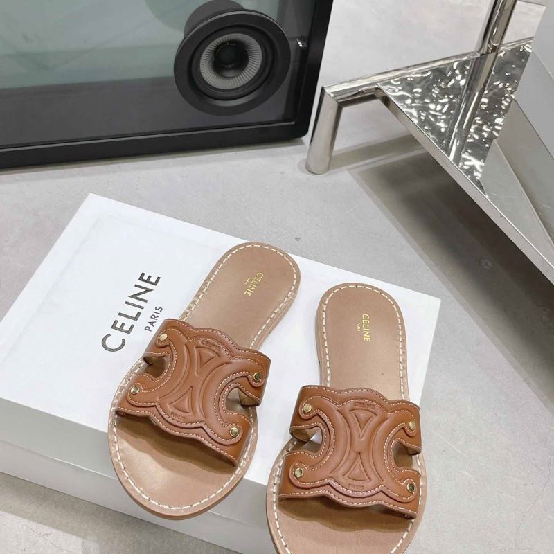 Ce**e slippers